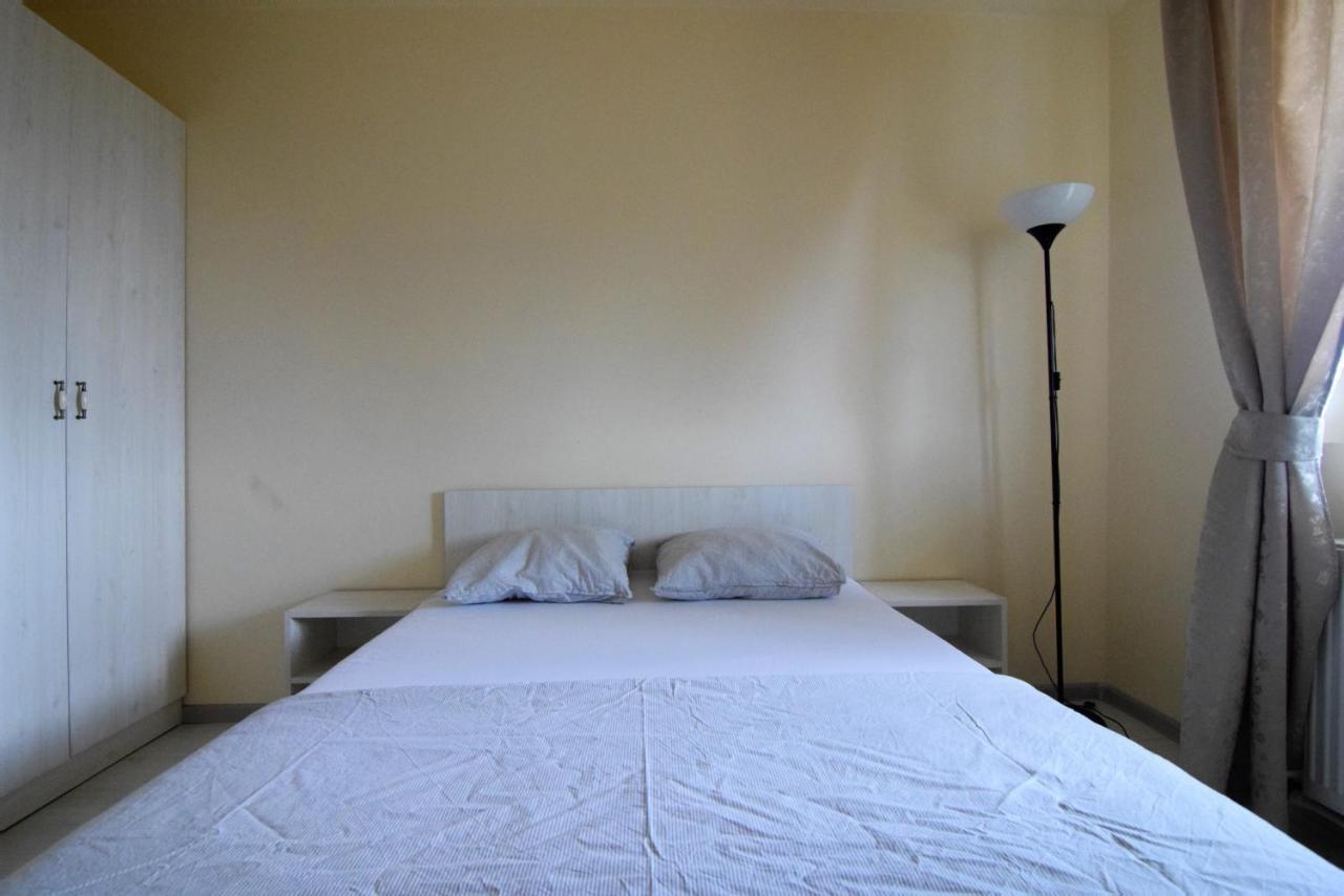 Appartement Gara De Nord - Resedinta Lui Calin à Bucarest Extérieur photo